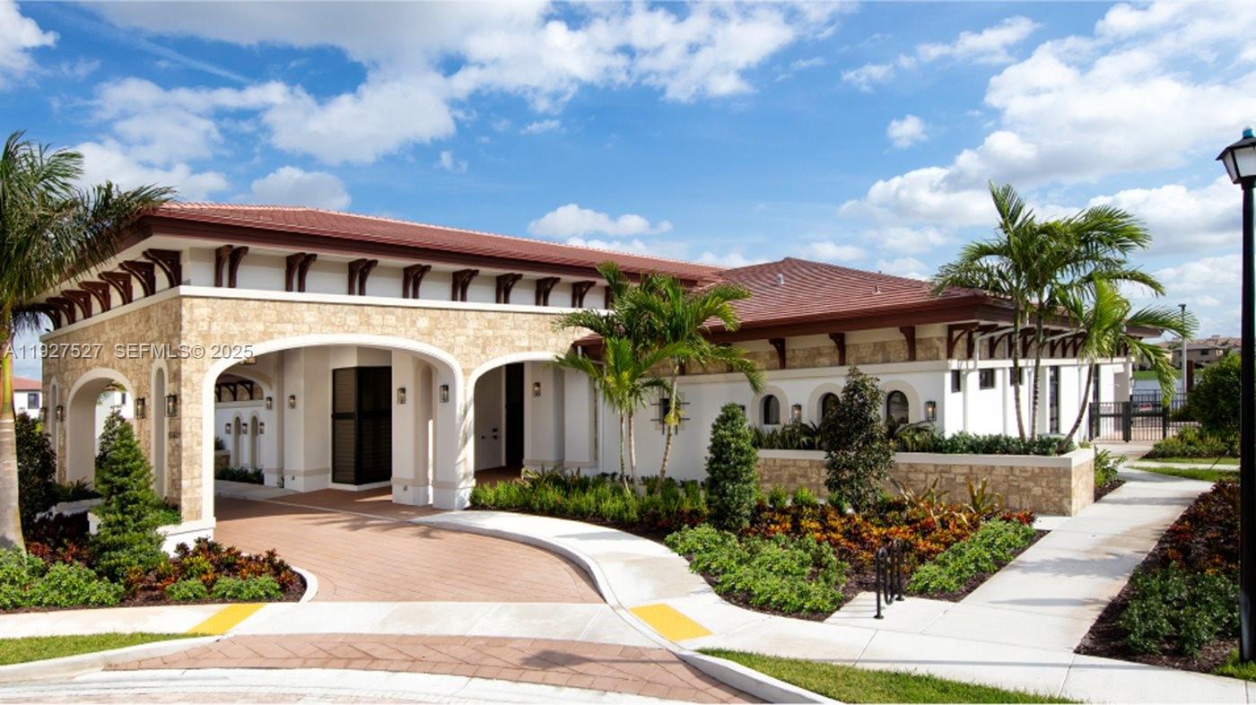 AQUABELLA NORTH REPLAT - Residential