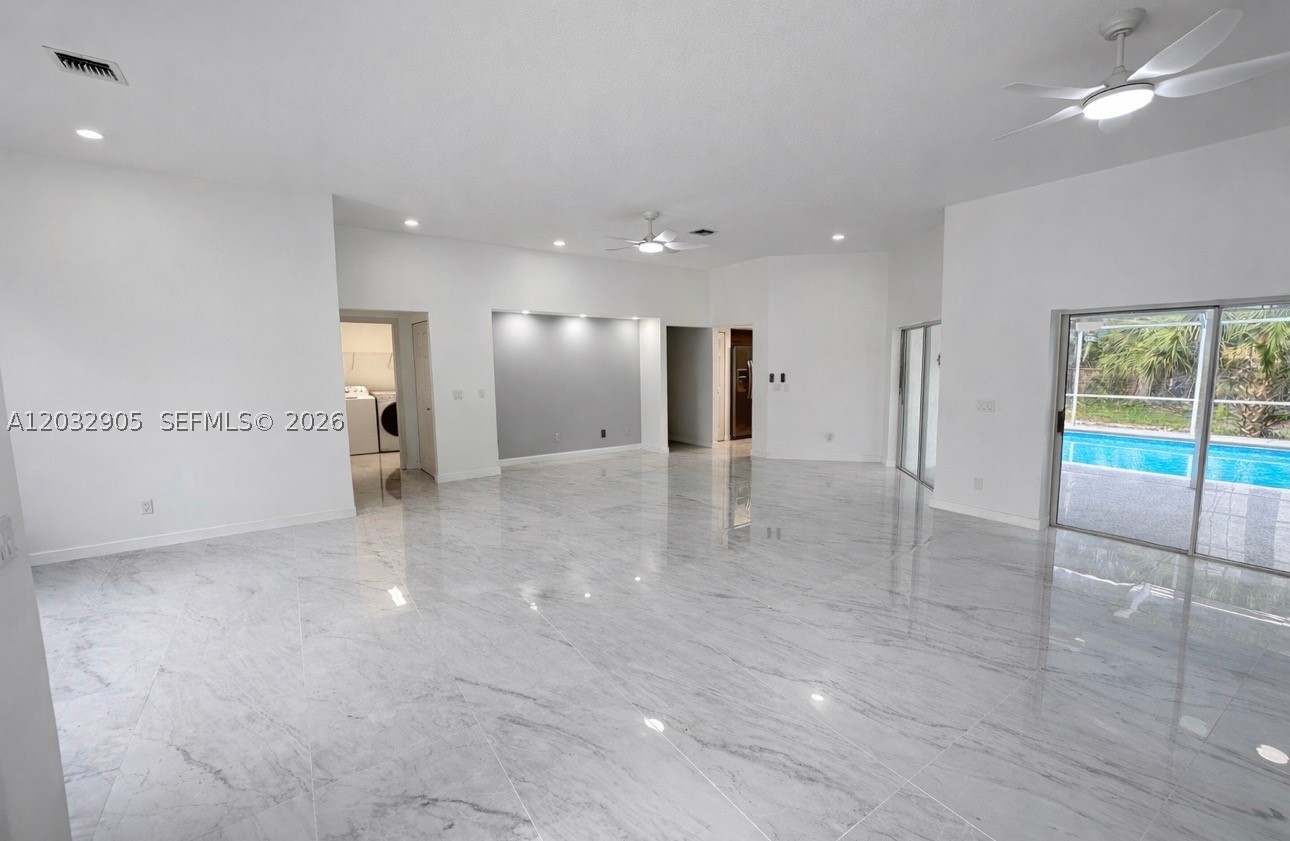 INDIAN RIVER ESTATES UNIT - Residential
