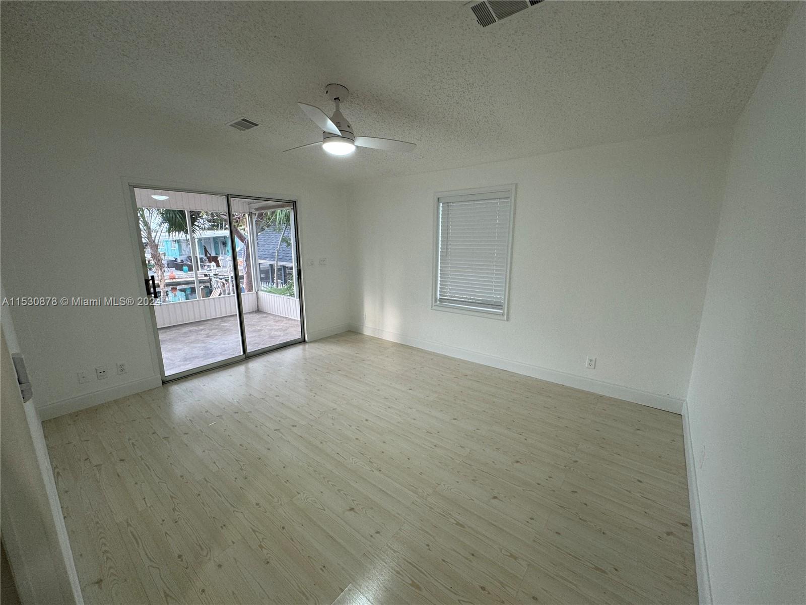 KEY LARGO TRAILER VILLAGE - Residential