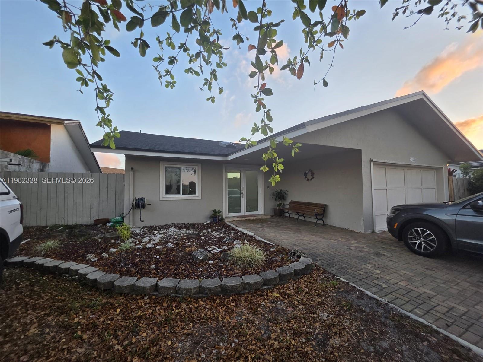 KENDALL KINGDOM - Residential