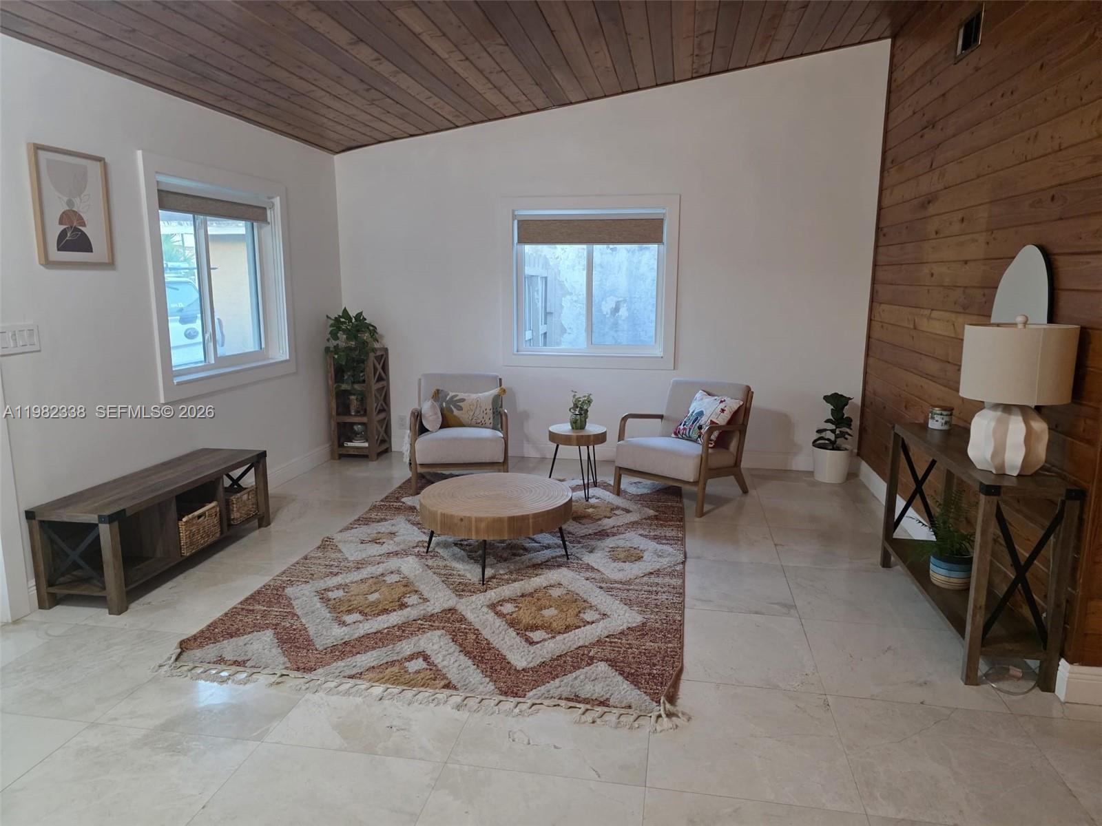 KENDALL KINGDOM - Residential