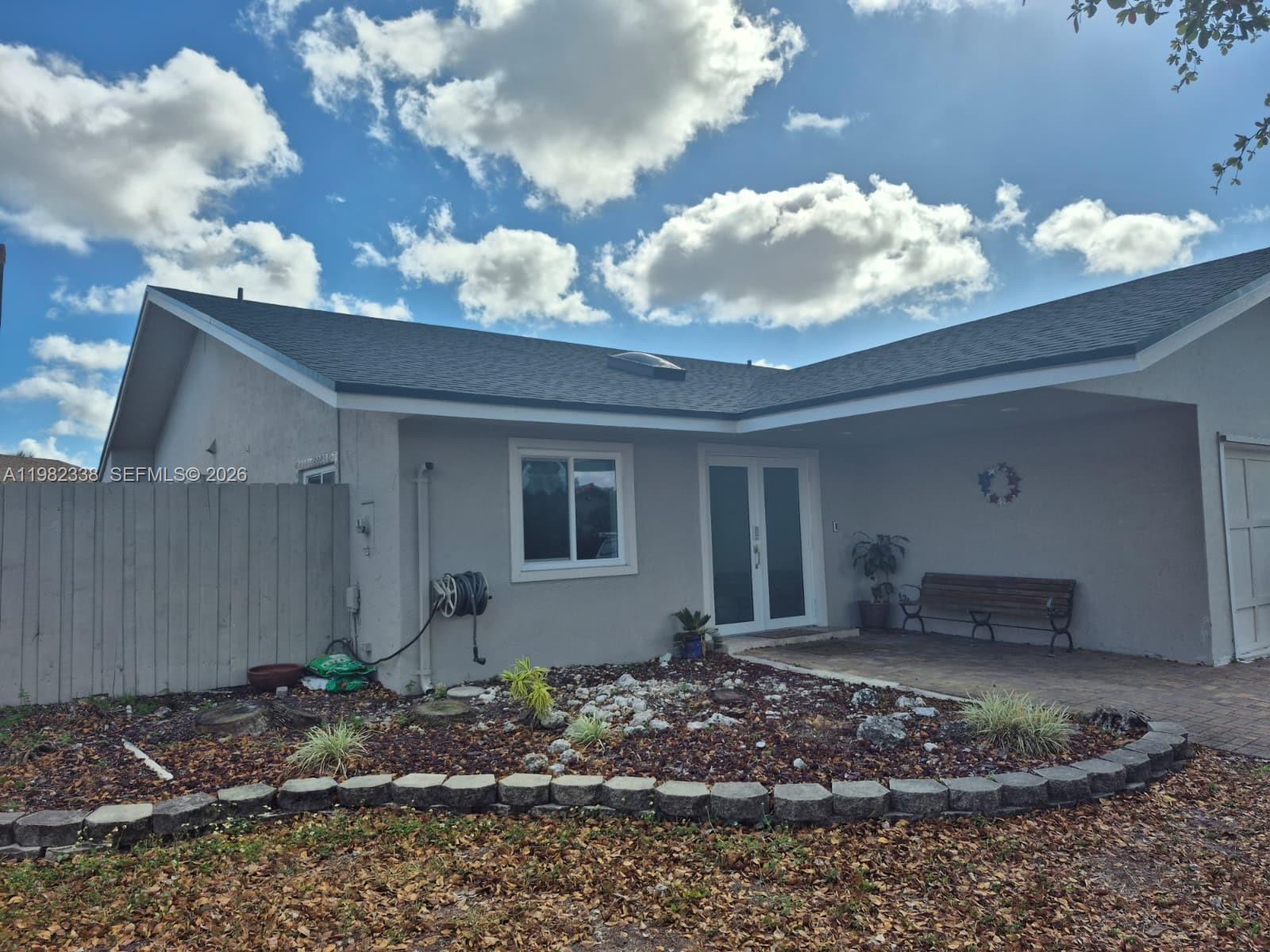 KENDALL KINGDOM - Residential