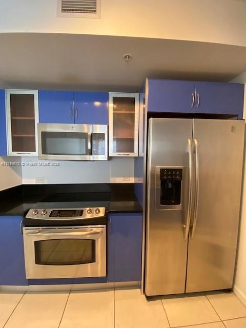 VENTURE AT AVENTURA WEST - Residential