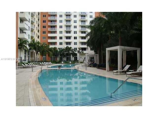 VENTURE AT AVENTURA WEST - Residential