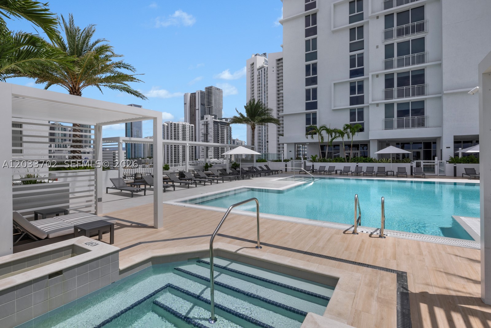 CORAL PARK - Residential Lease
