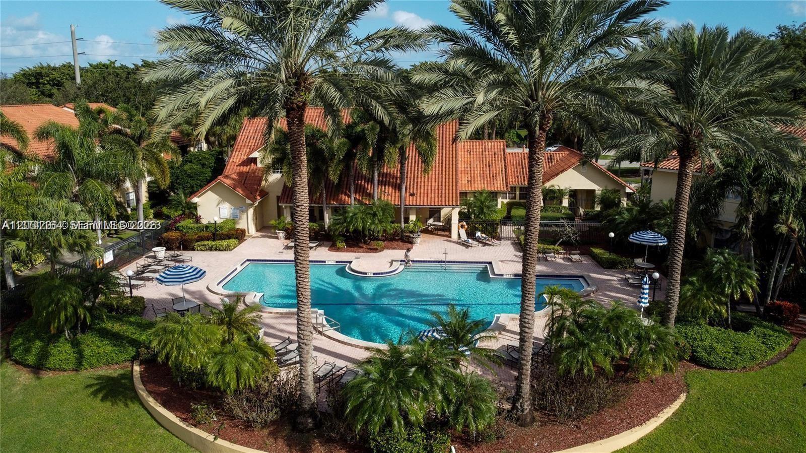 ROYAL POINCIANA CONDO - Residential Lease