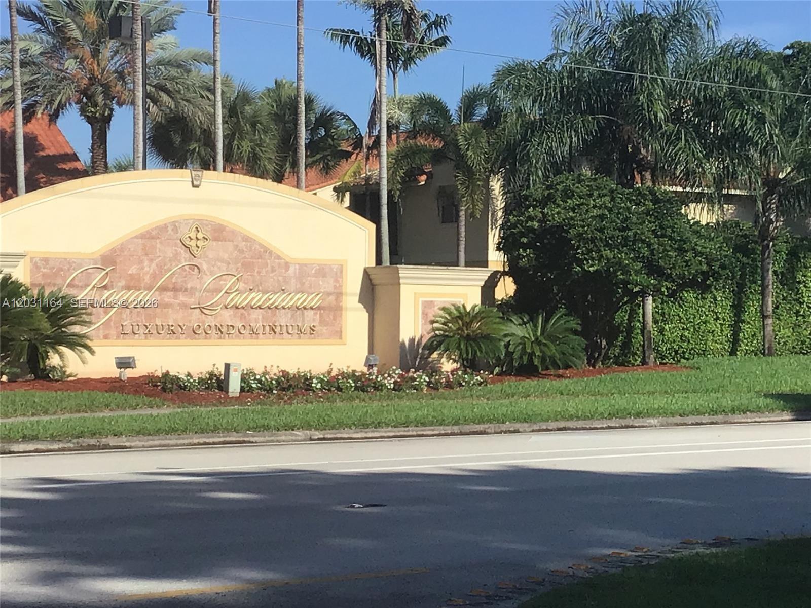 ROYAL POINCIANA CONDO - Residential Lease