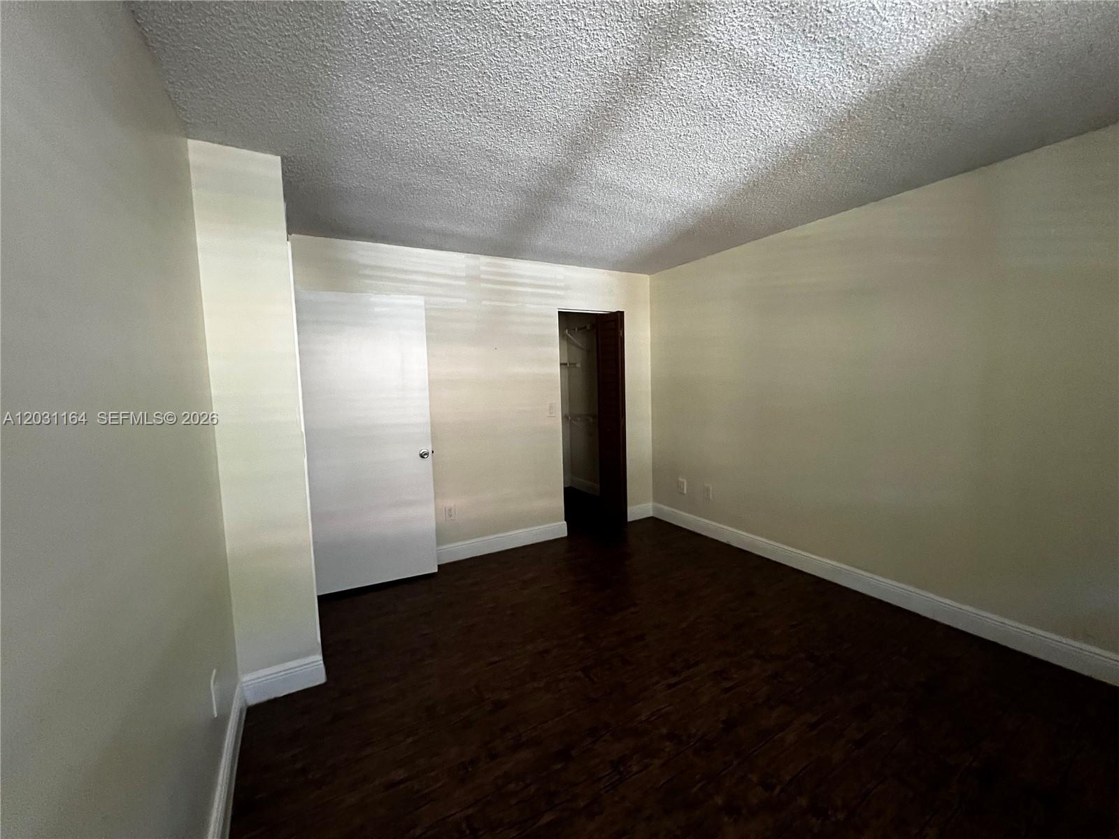 ROYAL POINCIANA CONDO - Residential Lease