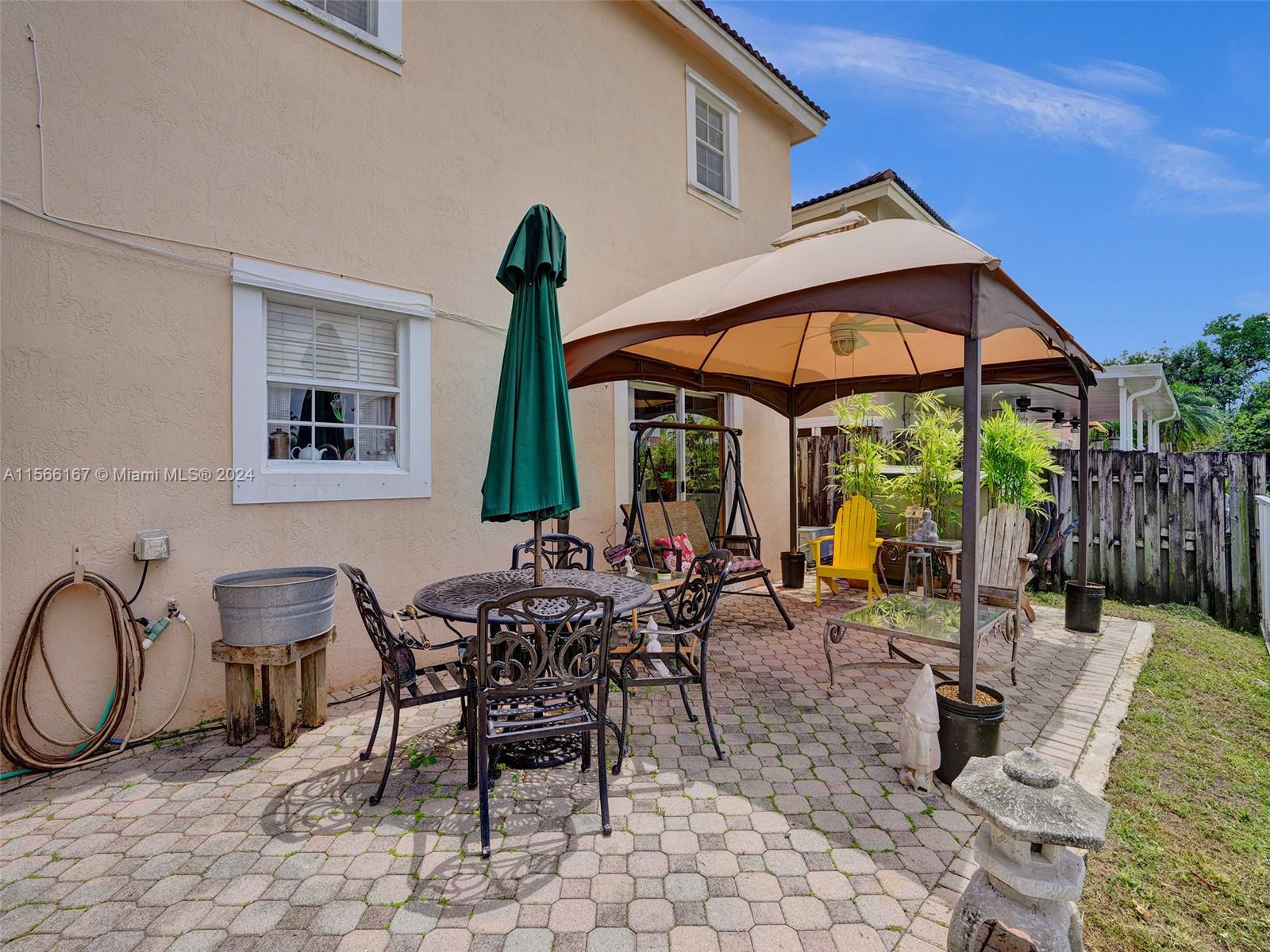 LAKES BY THE BAY SEC 8 - Residential
