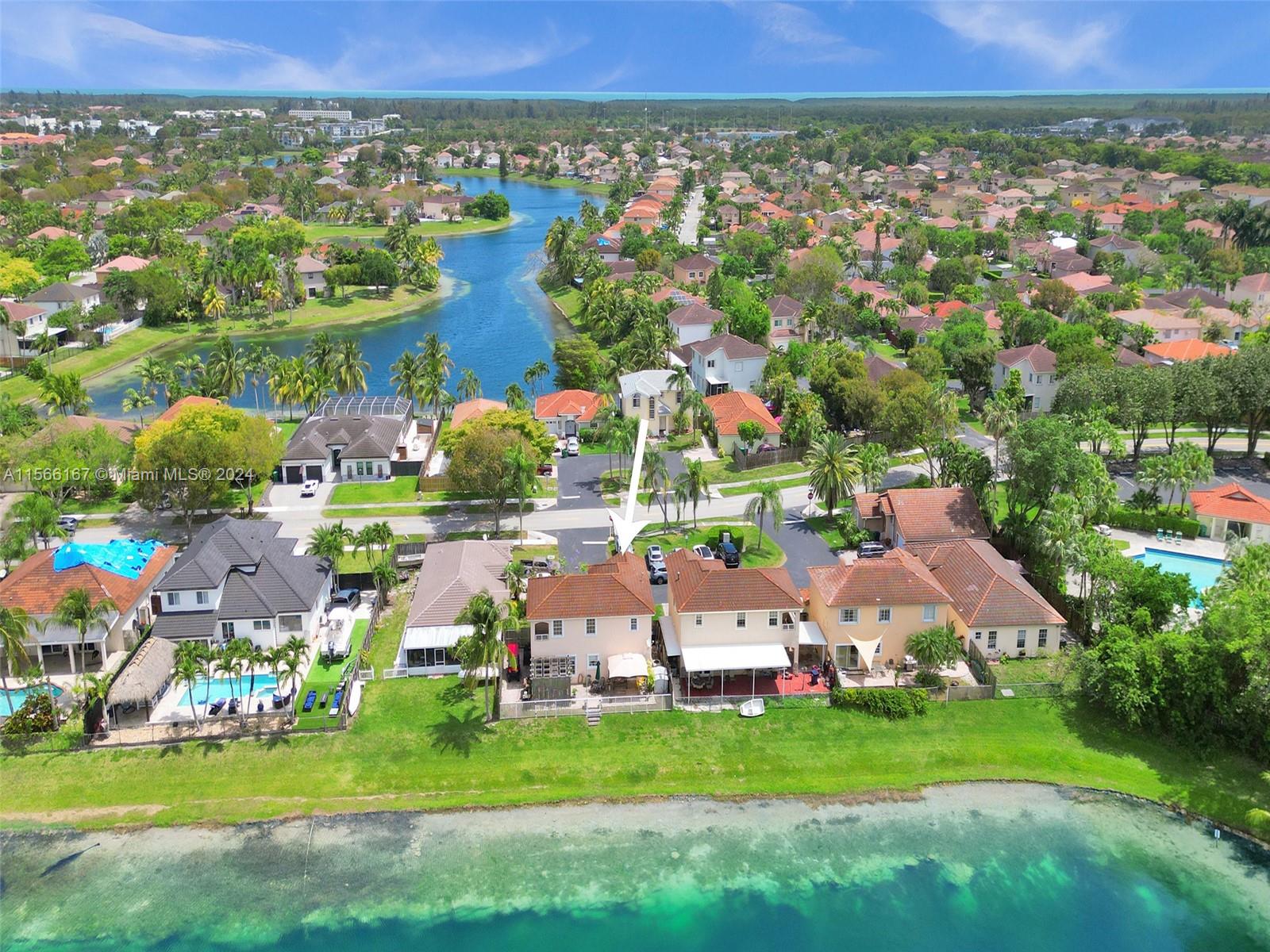 LAKES BY THE BAY SEC 8 - Residential