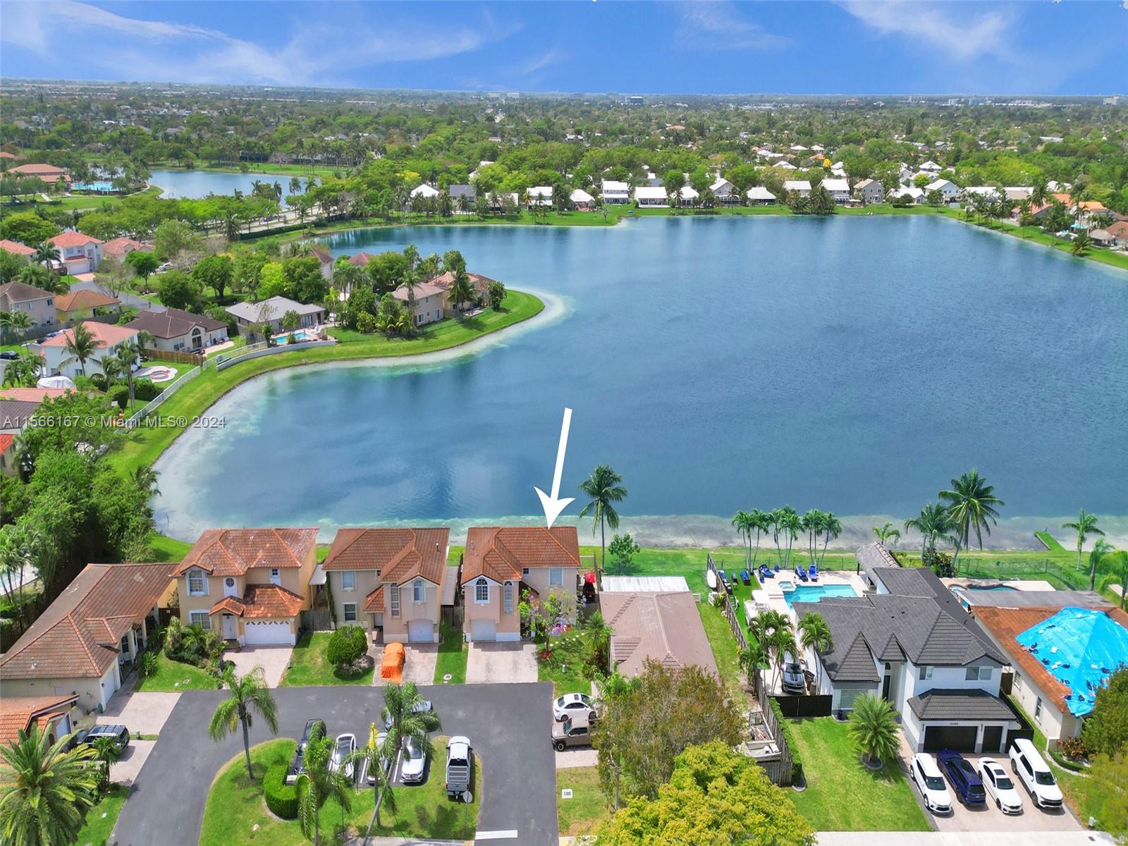 LAKES BY THE BAY SEC 8 - Residential