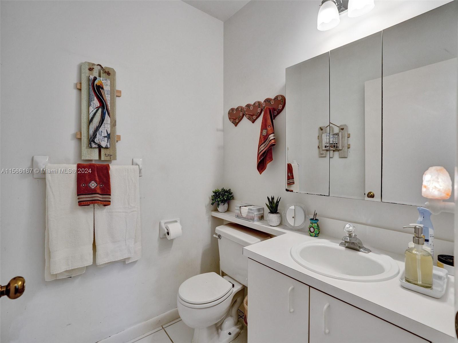 LAKES BY THE BAY SEC 8 - Residential