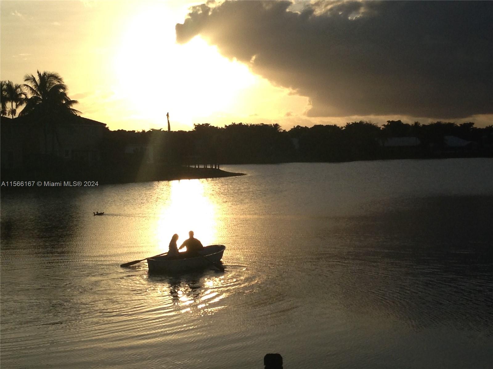 LAKES BY THE BAY SEC 8 - Residential