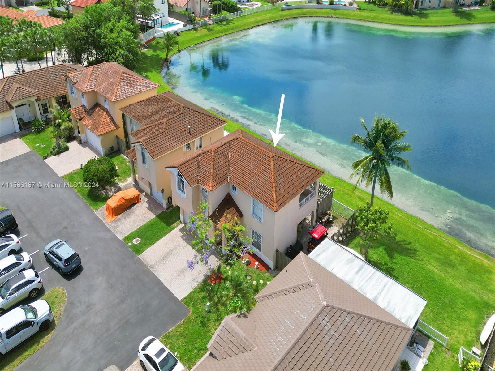 LAKES BY THE BAY SEC 8 - Residential
