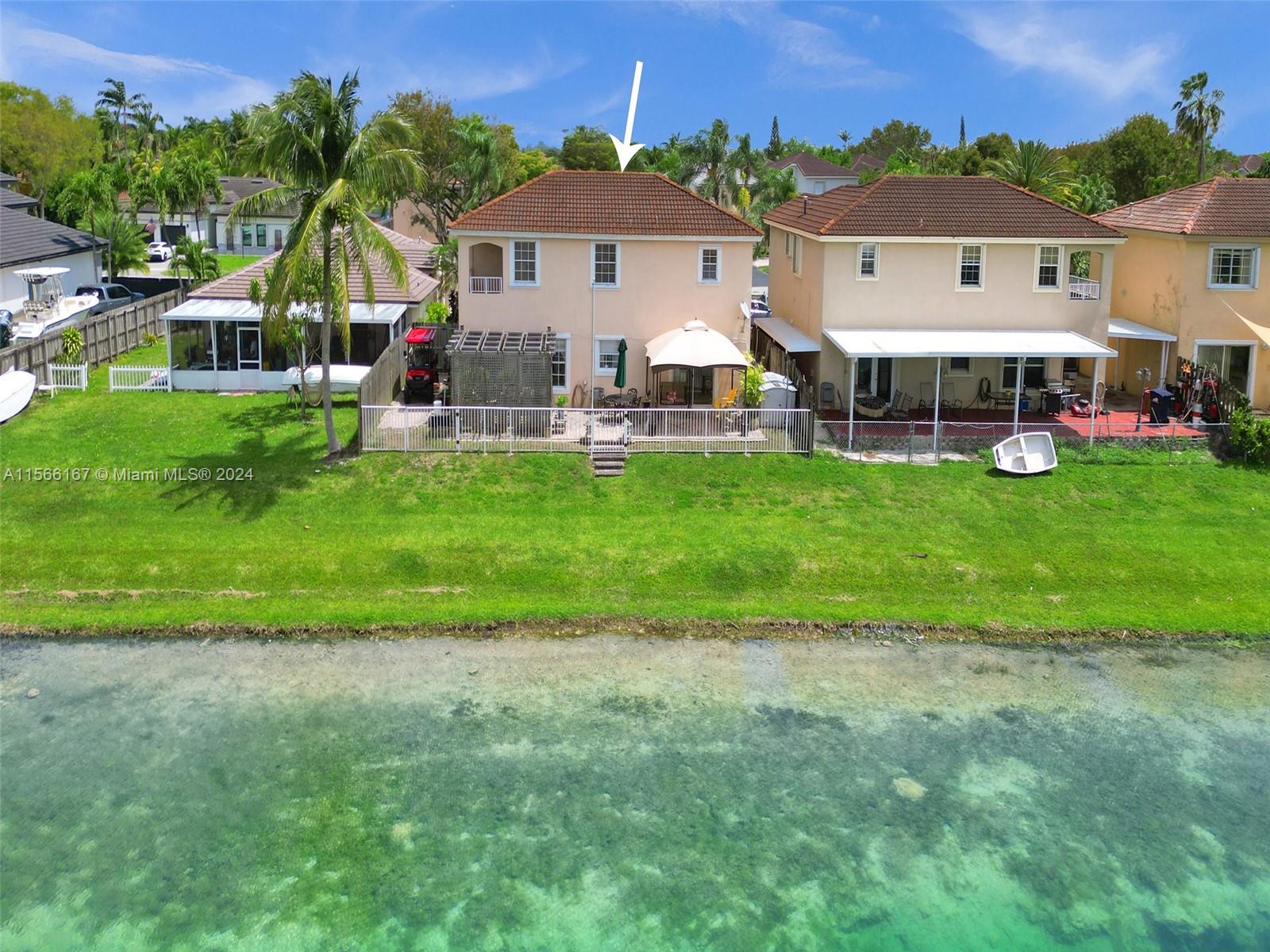 LAKES BY THE BAY SEC 8 - Residential