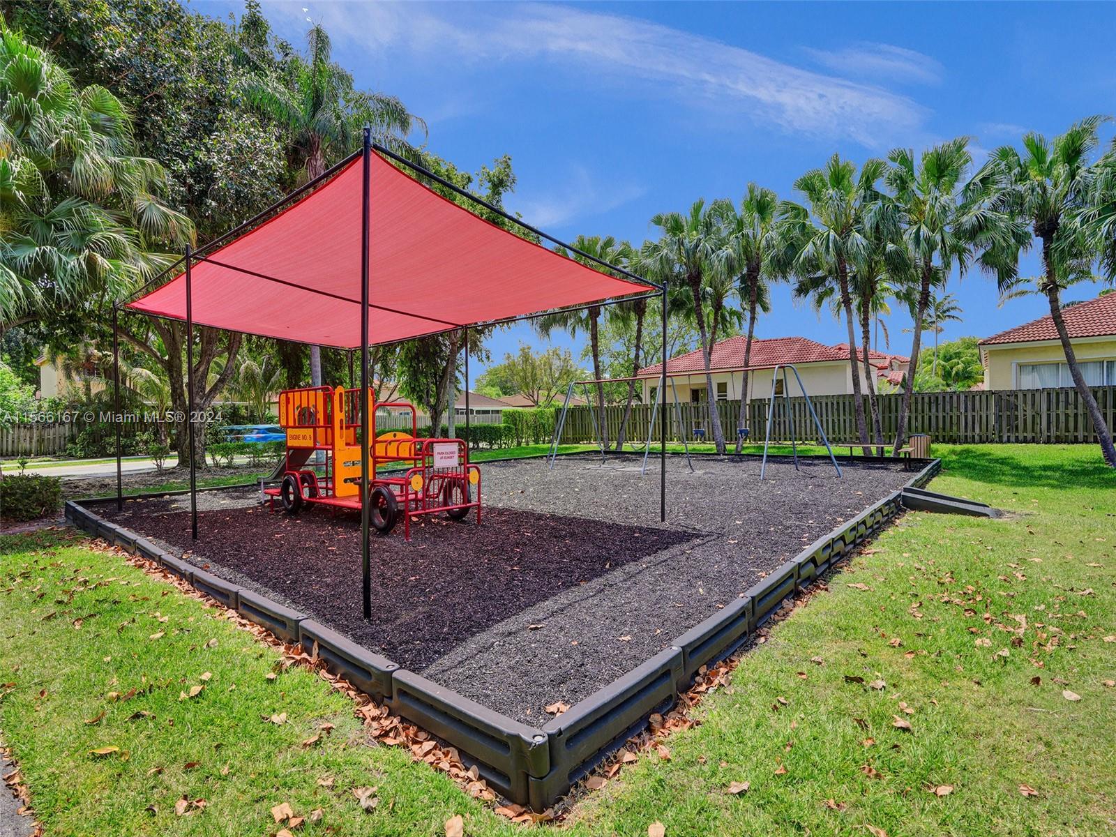 LAKES BY THE BAY SEC 8 - Residential