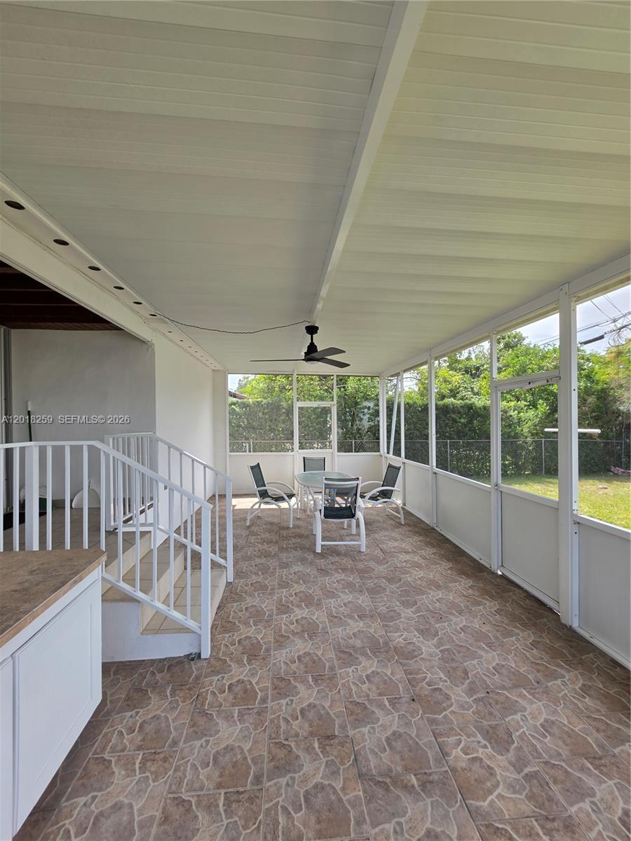 LYNNWOOD - Residential Lease