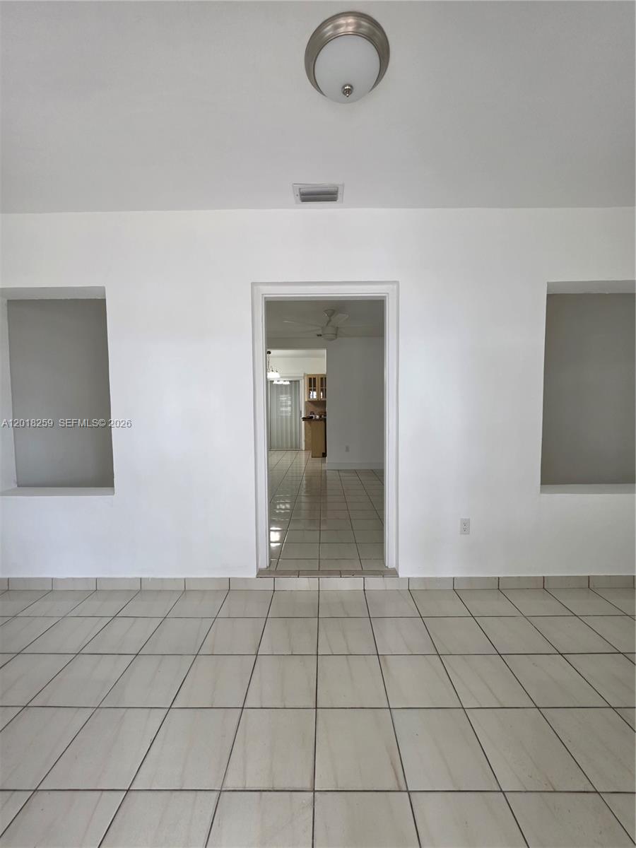 LYNNWOOD - Residential Lease