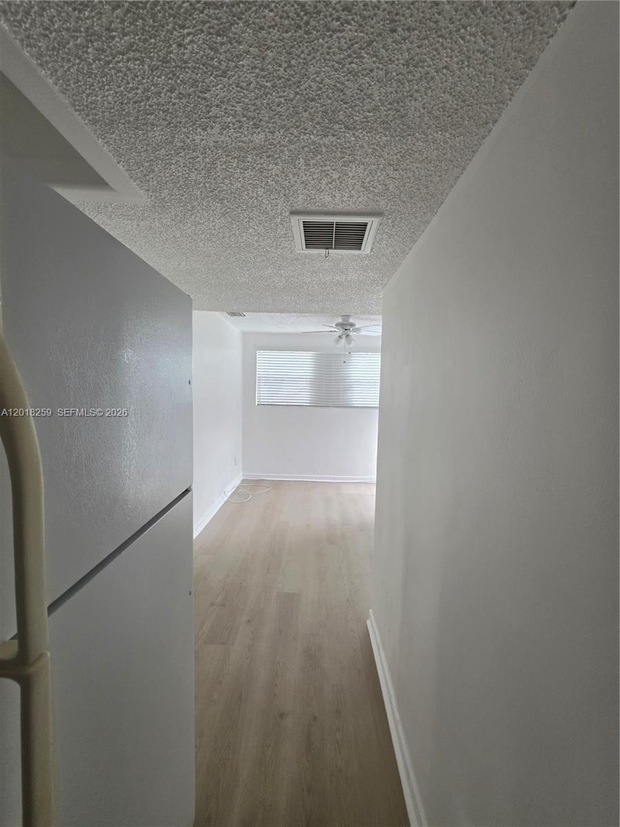 LYNNWOOD - Residential Lease
