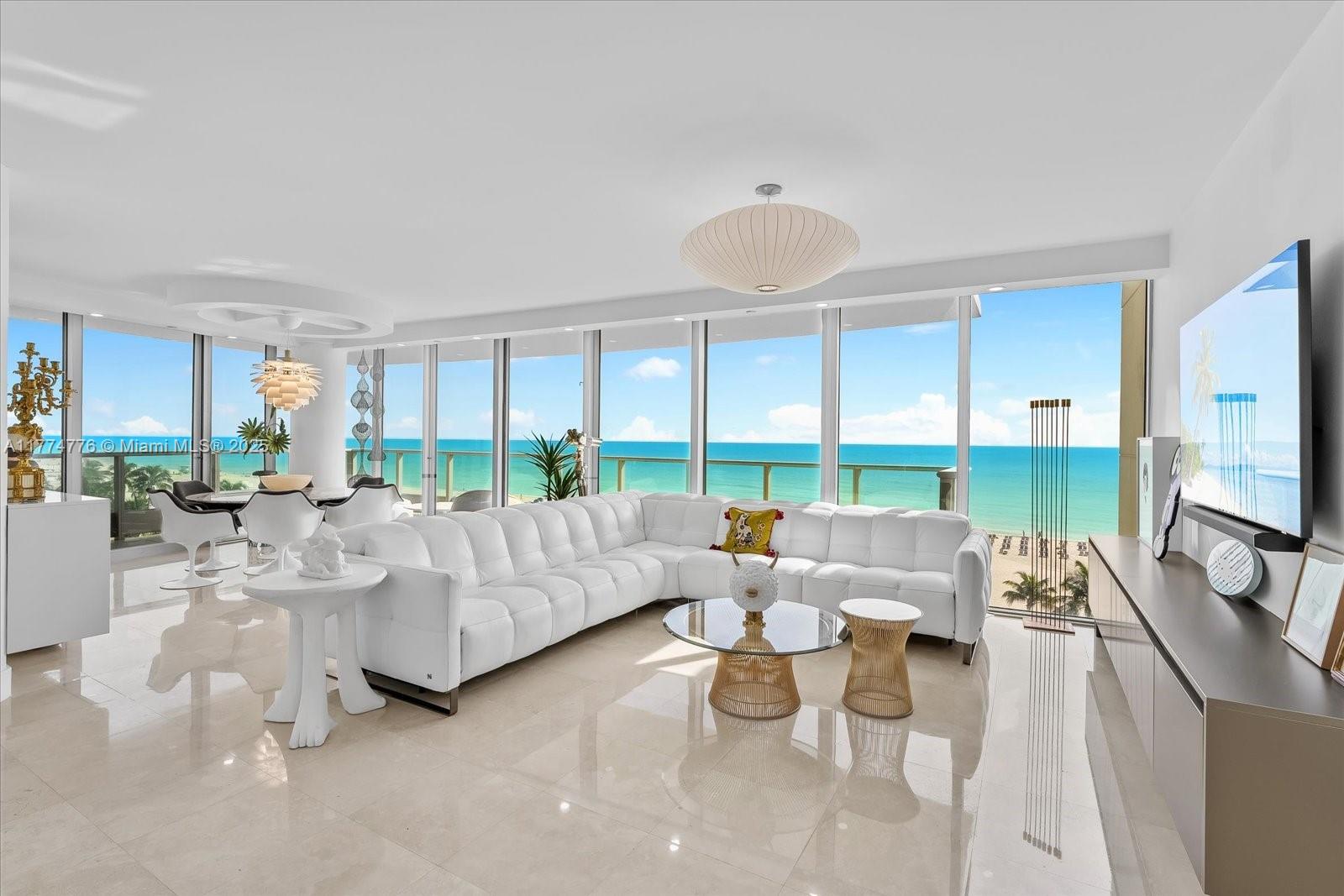 IL VILLAGGIO ON SOUTH BEA - Residential