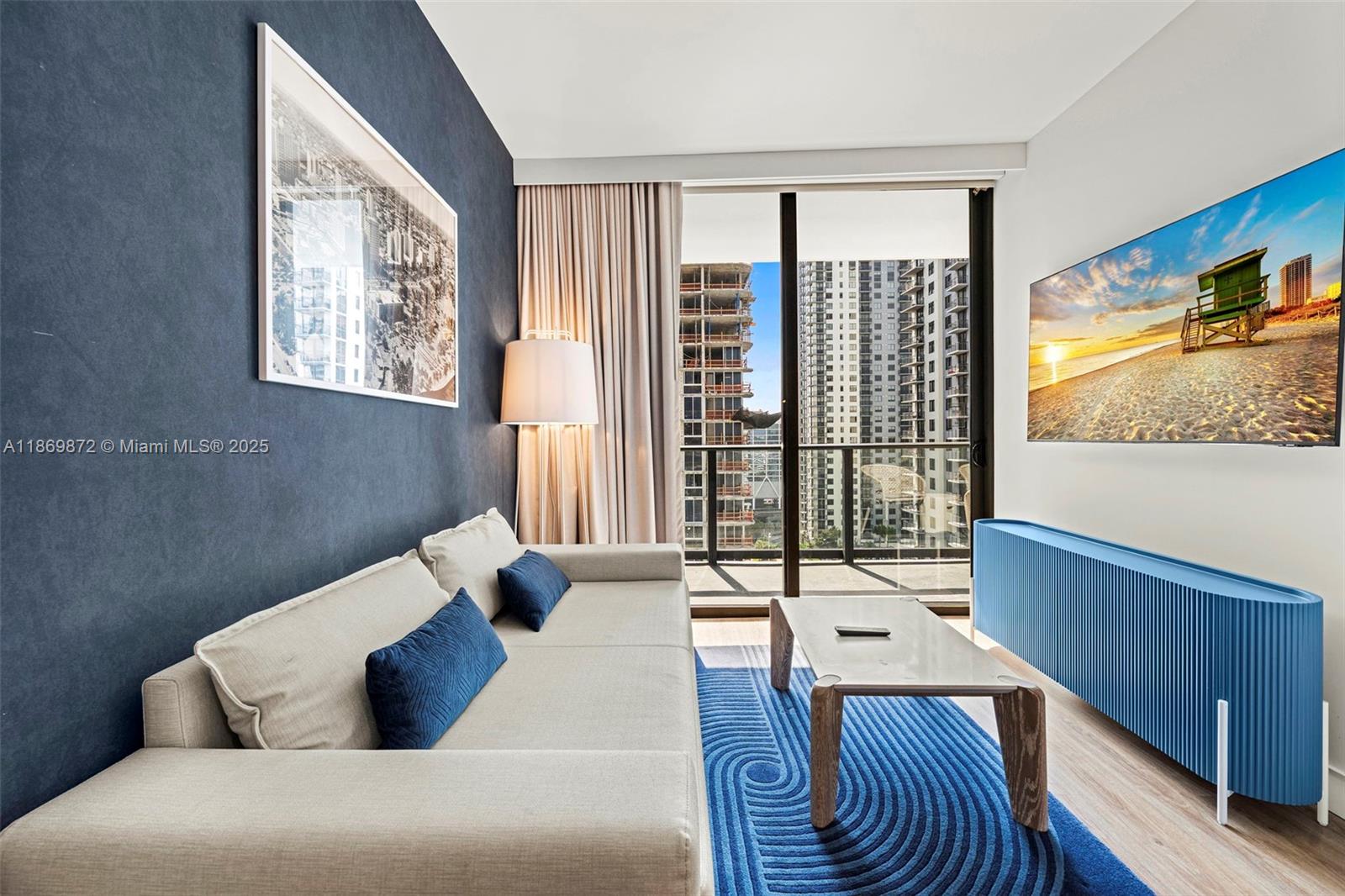 GALE RESIDENCES - Residential