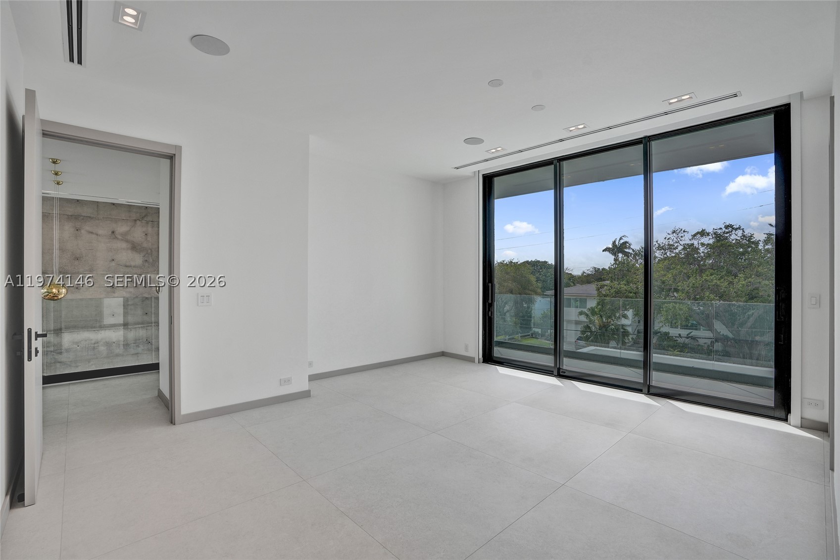 RIVER BAY PARK ADDN - Residential