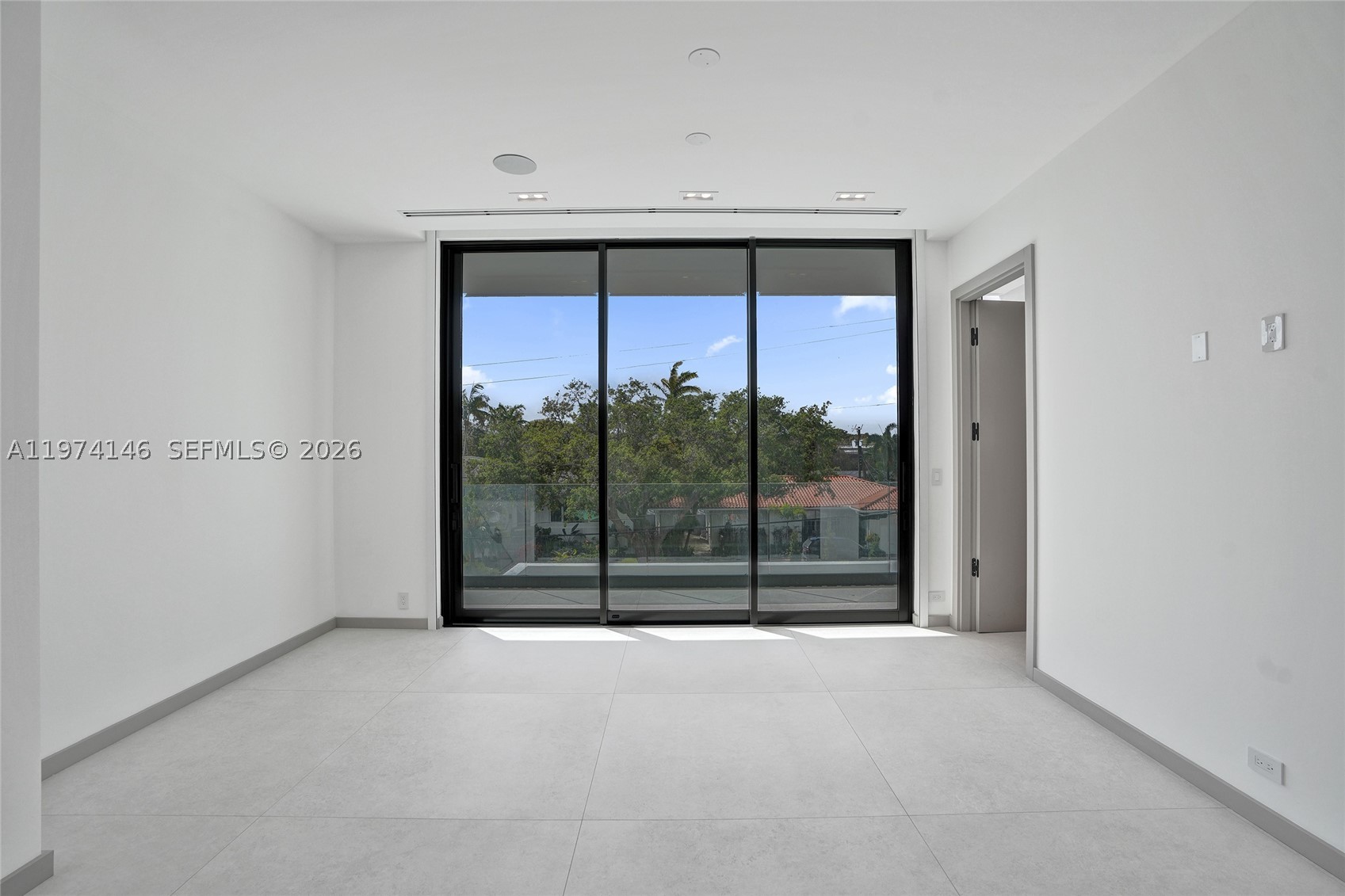 RIVER BAY PARK ADDN - Residential