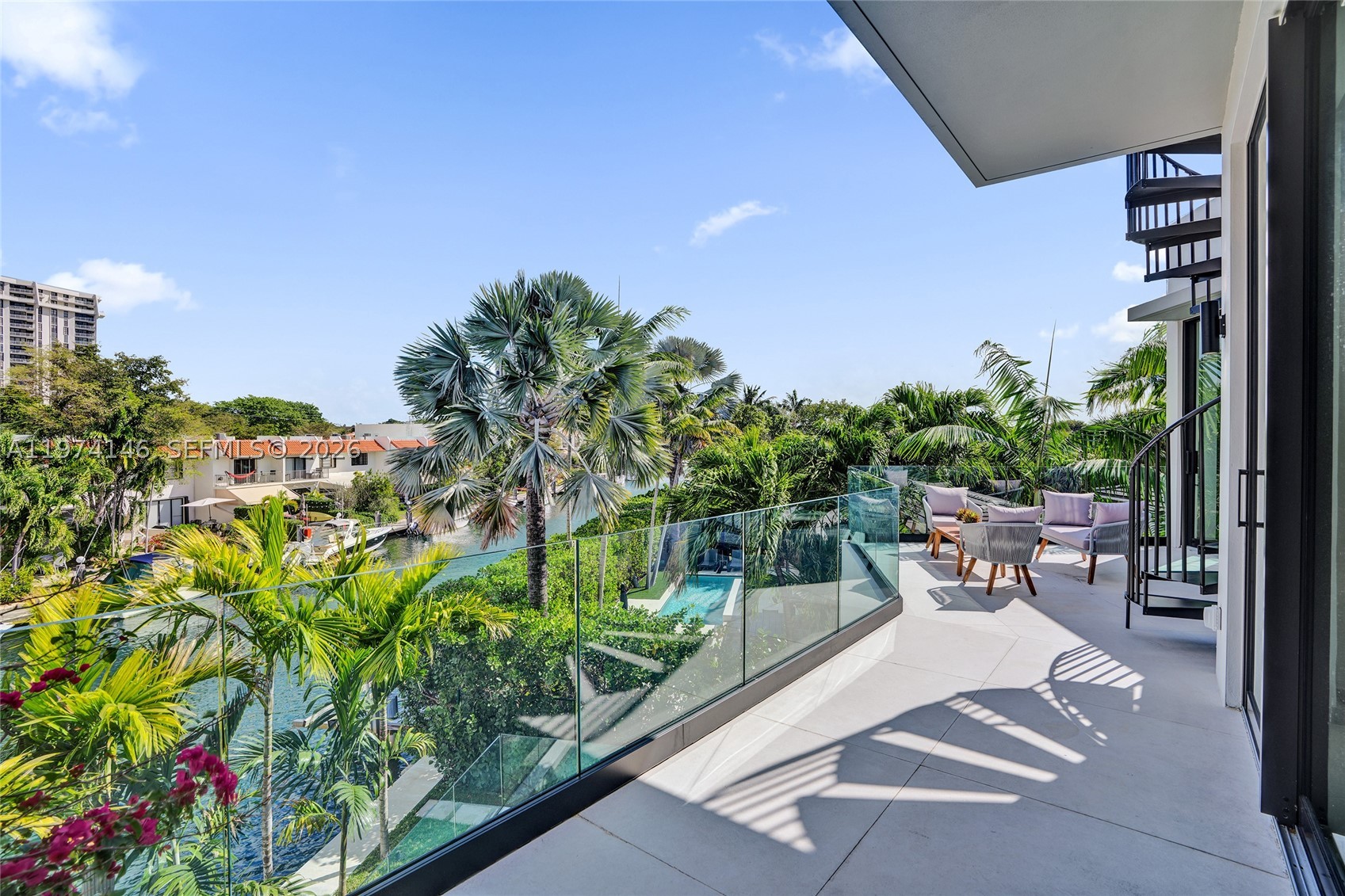 RIVER BAY PARK ADDN - Residential