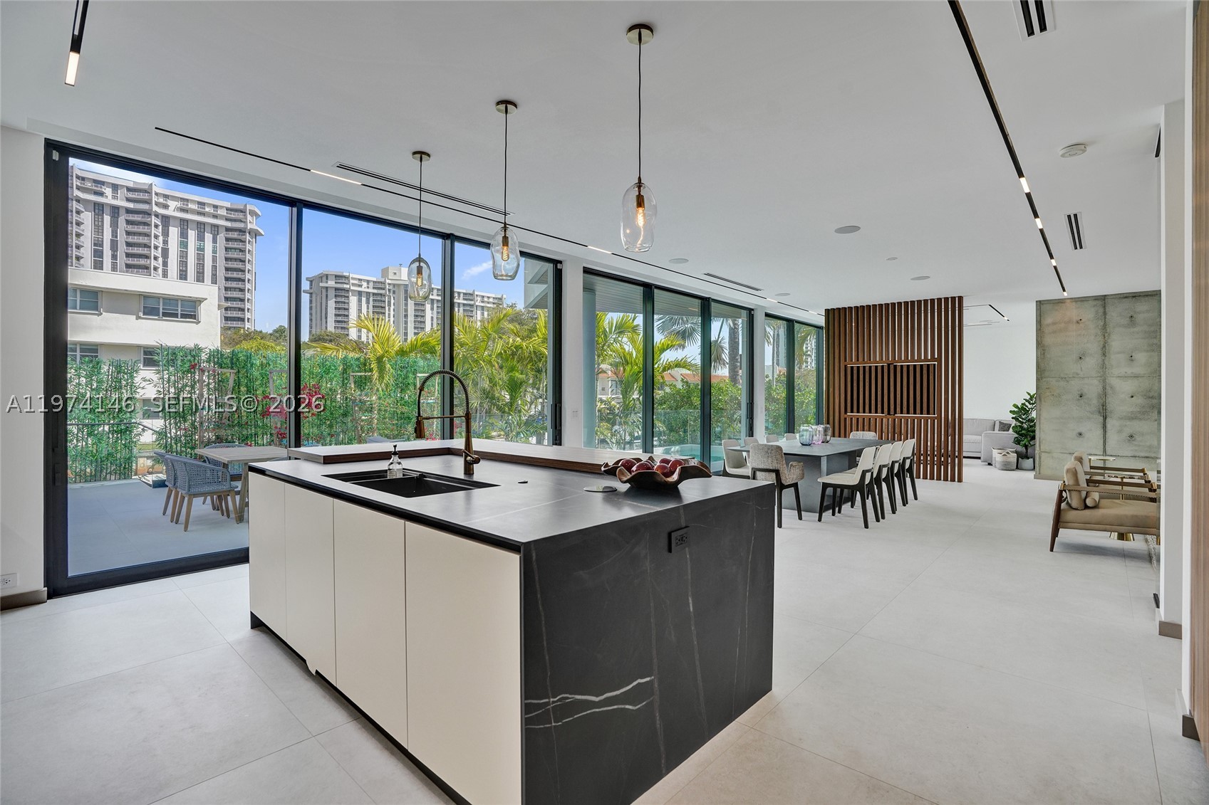 RIVER BAY PARK ADDN - Residential