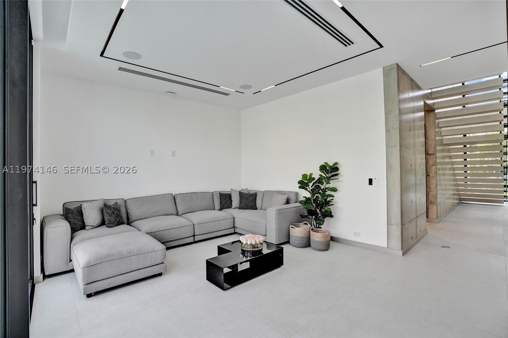 RIVER BAY PARK ADDN - Residential