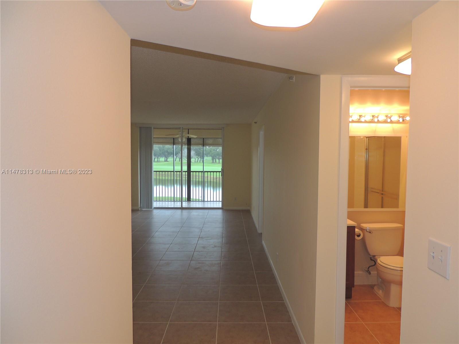 ROLLING HILLS GOLF AND - Residential Lease