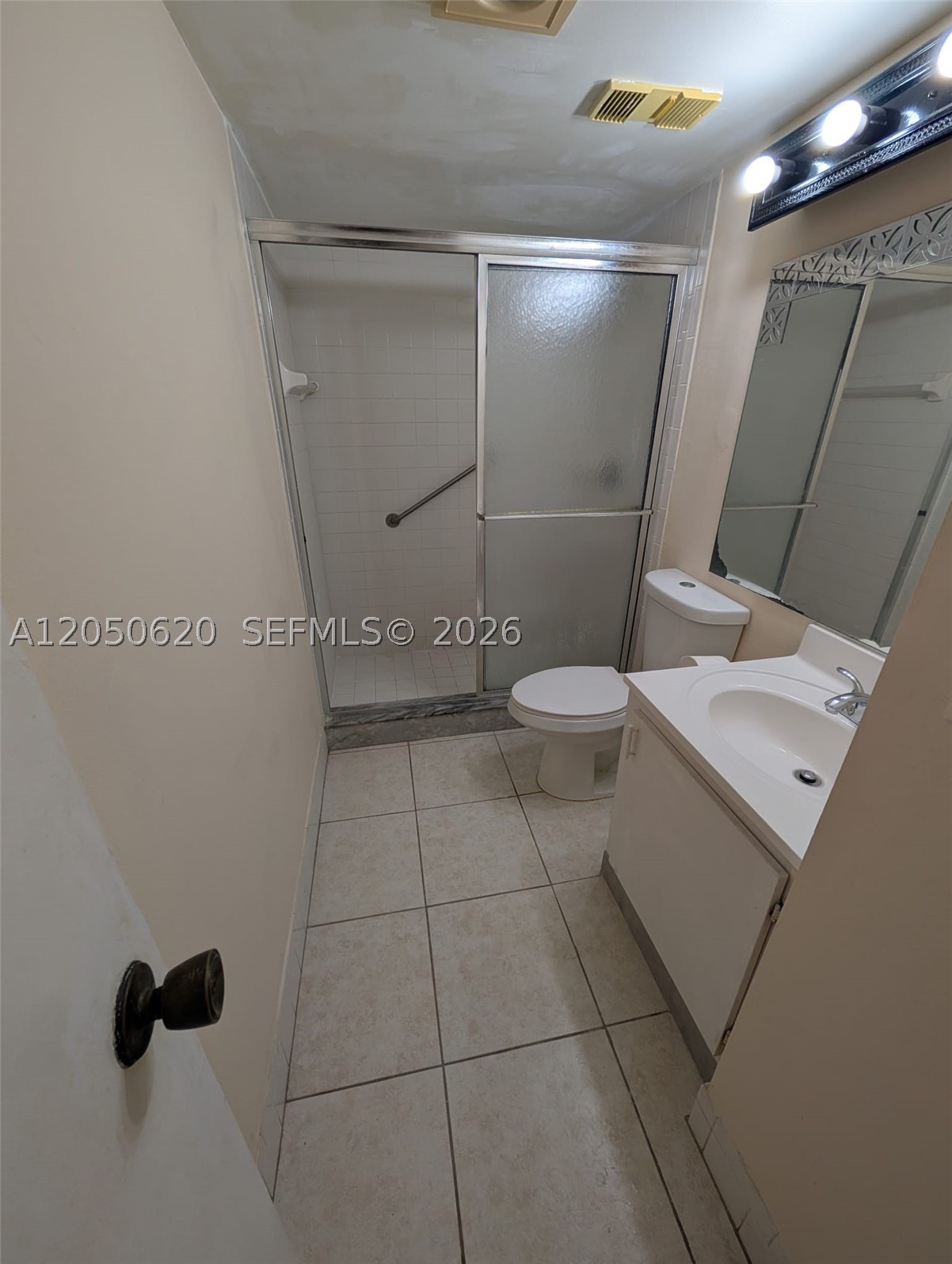 HERITAGE CIRCLE CONDO - Residential