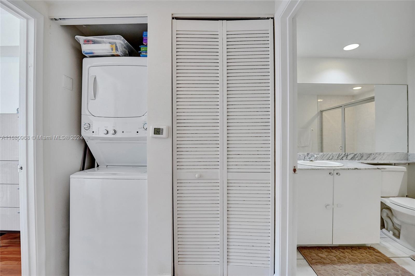 VENTURE AT AVENTURA EAST - Residential