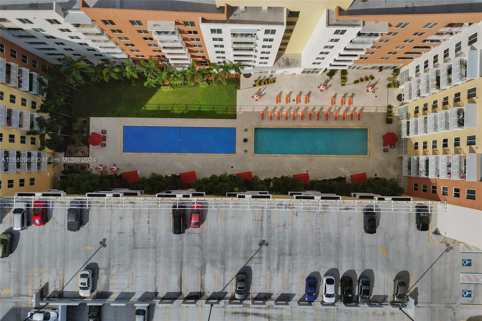 VENTURE AT AVENTURA EAST - Residential