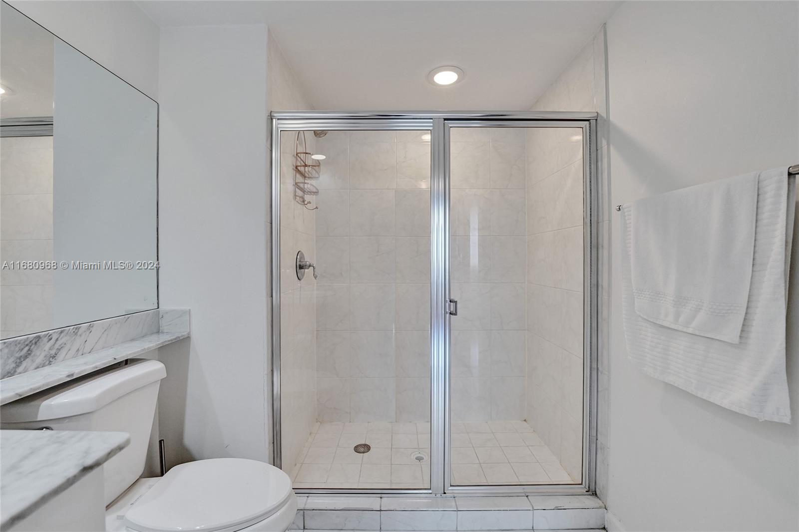 VENTURE AT AVENTURA EAST - Residential