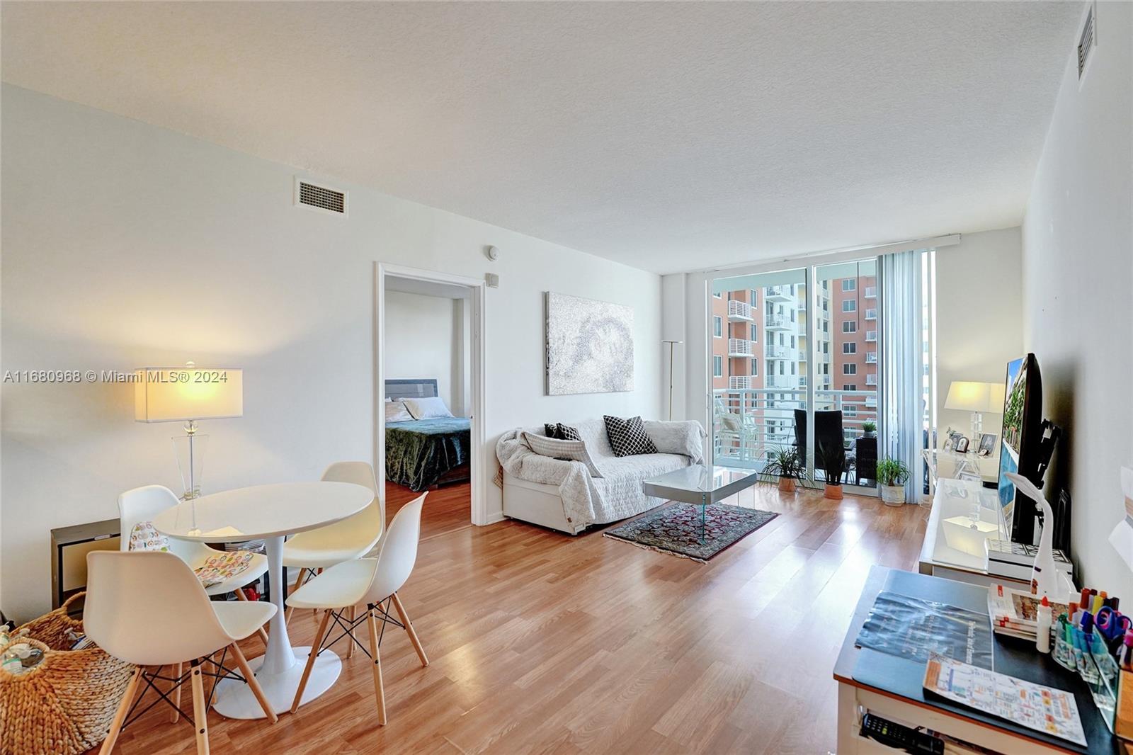 VENTURE AT AVENTURA EAST - Residential