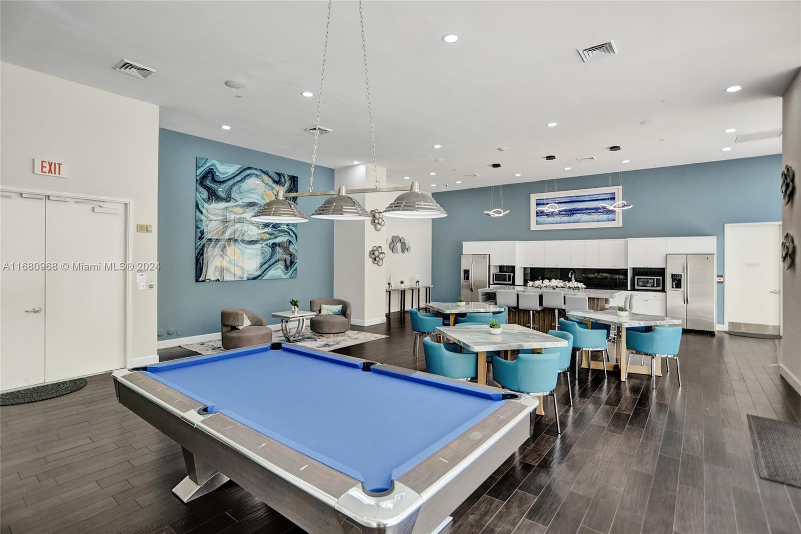 VENTURE AT AVENTURA EAST - Residential
