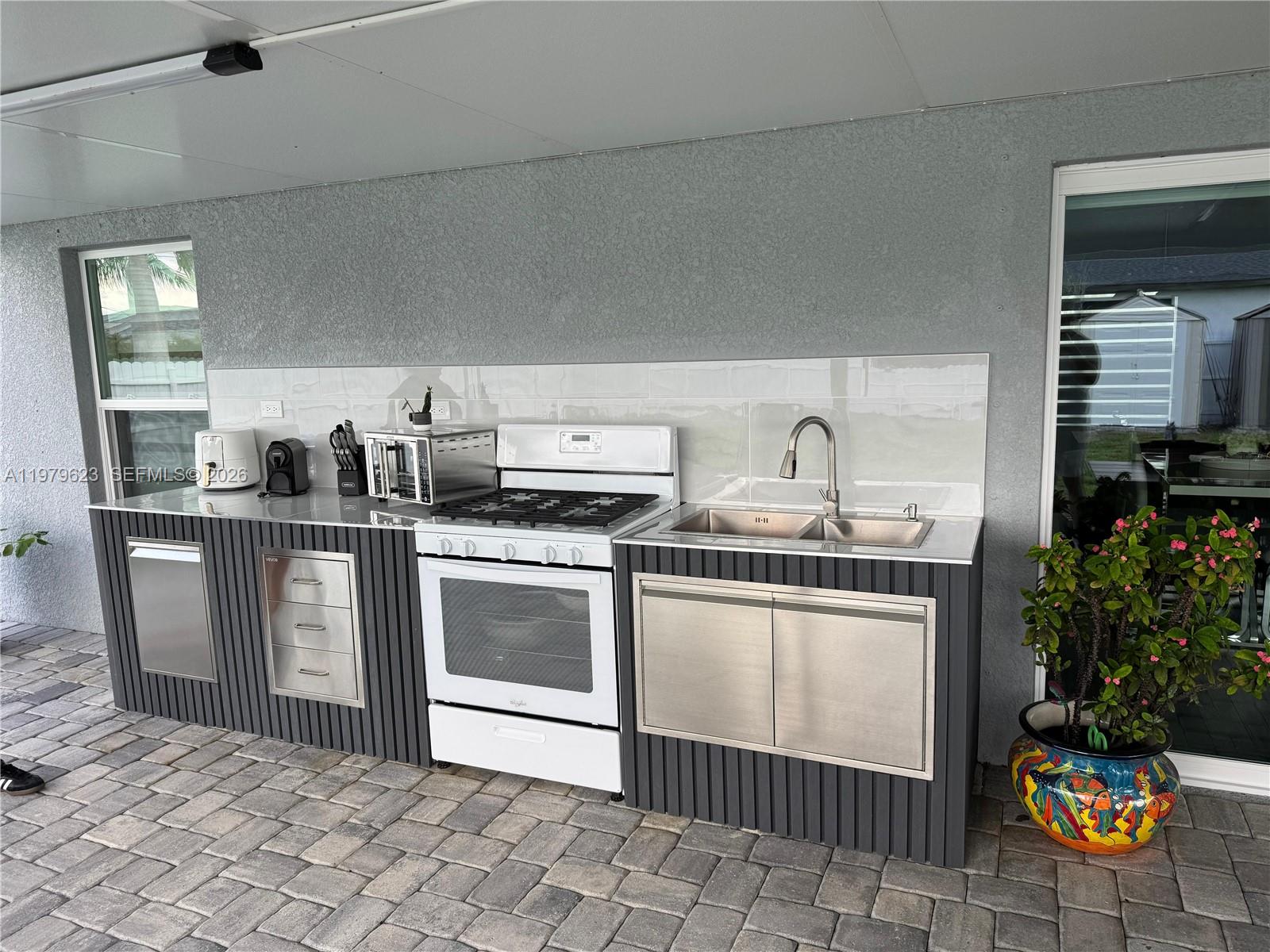CAPE CORAL UNIT 41 - Residential
