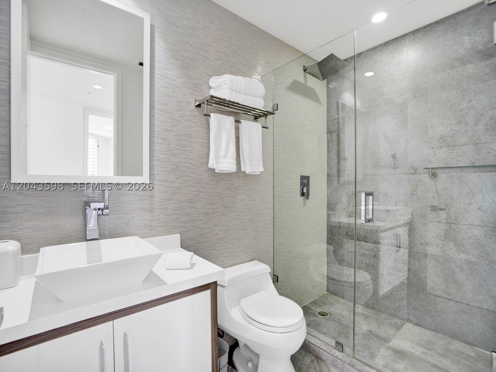 ONE TEQUESTA POINT CONDO - Residential
