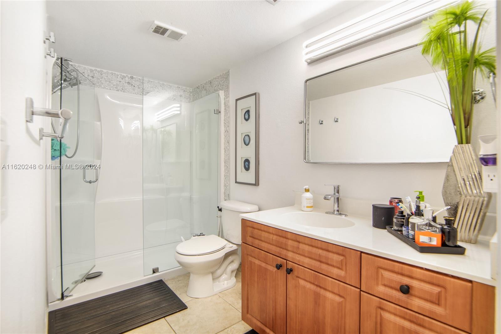 SUNDANCE AT DAVIE CONDO - Residential Lease
