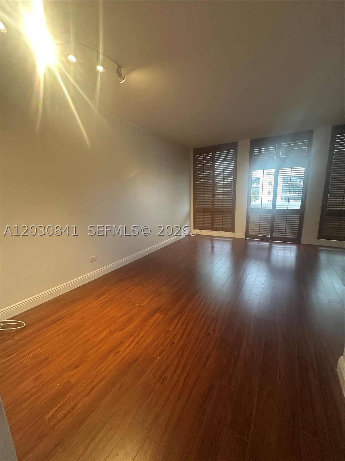 DAVID WILLIAM HOTEL CONDO - Residential