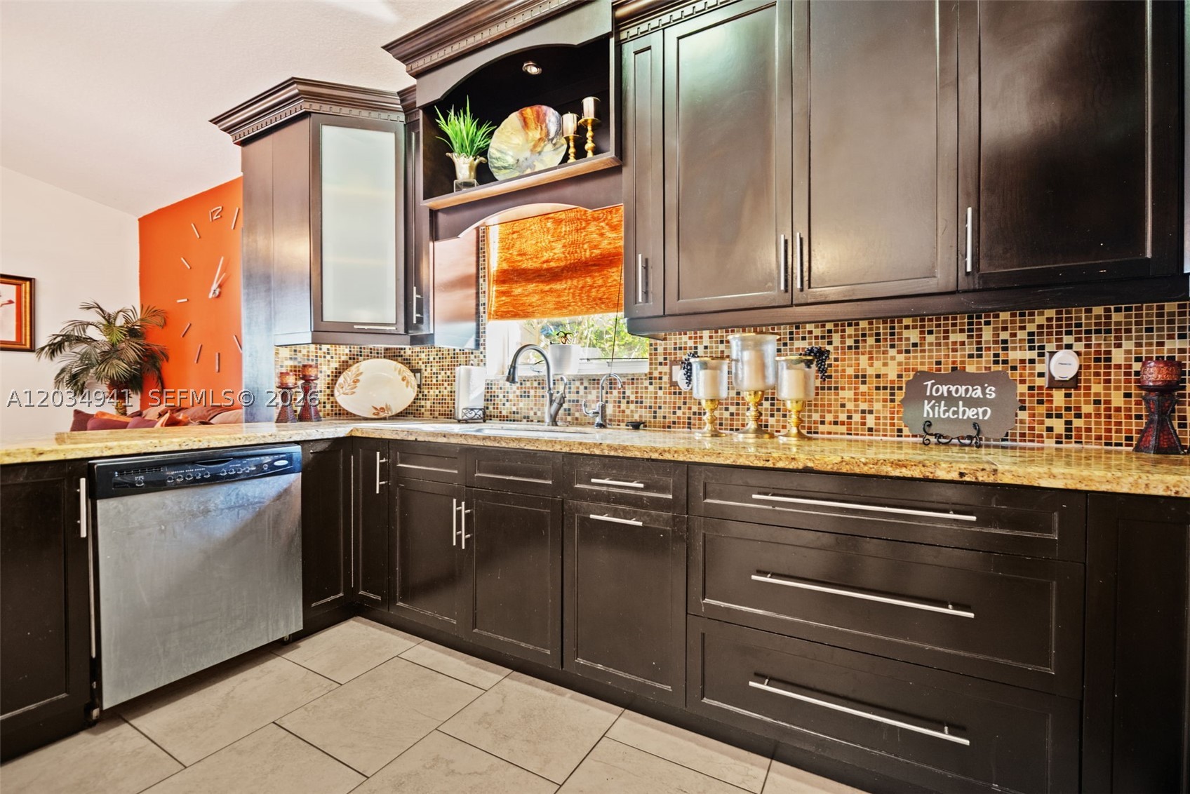 SOMERSET II SOUTH - Residential Lease