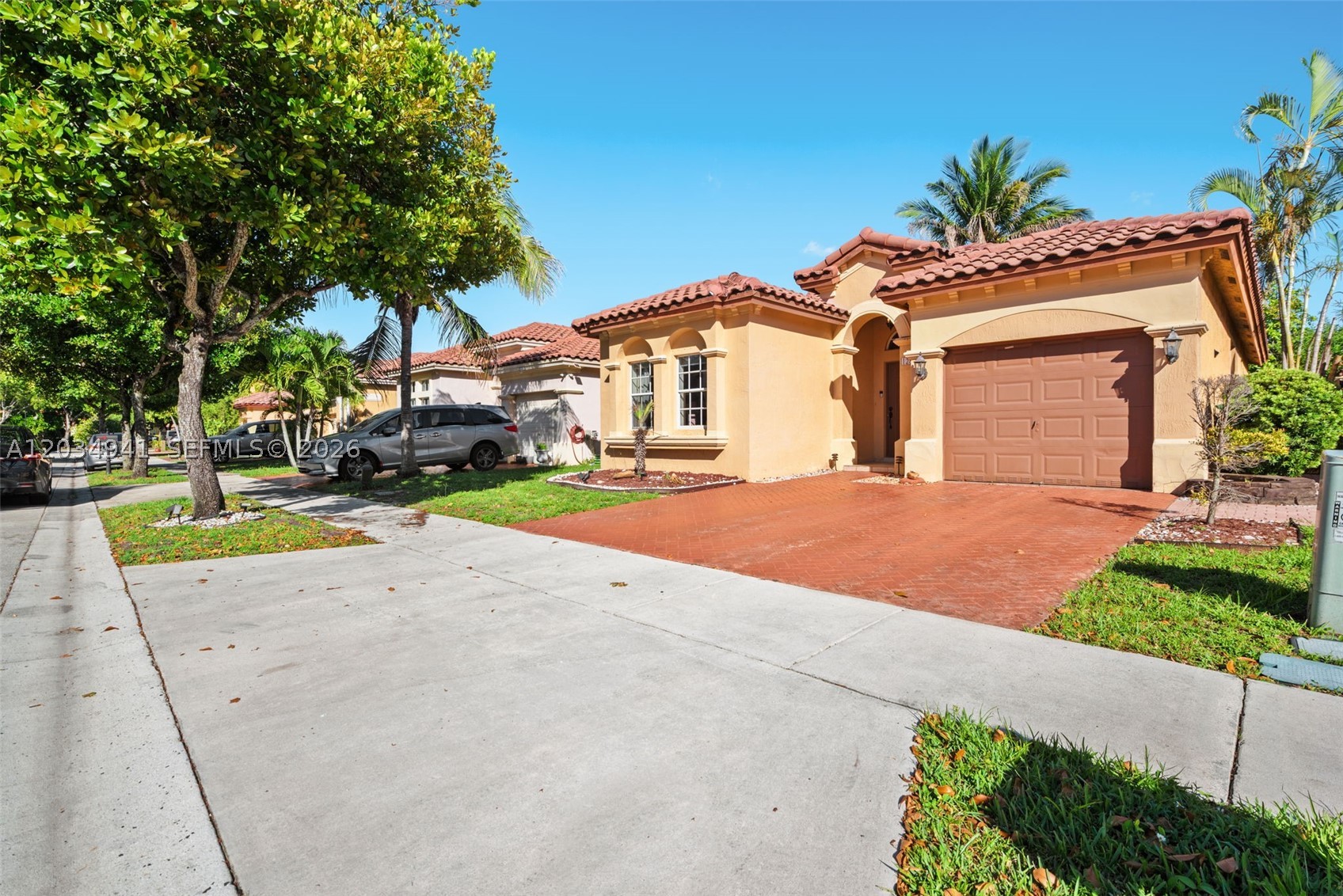 SOMERSET II SOUTH - Residential Lease