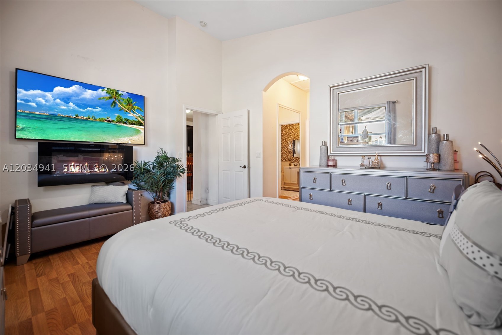 SOMERSET II SOUTH - Residential Lease