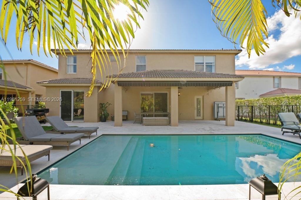 Amazing home with large backyard in coveted The Isles at Weston. Fully remodeled 5bd/3bath house, Italian kitchen cabinets with quartz countertop, stainless steel appliances, AC and washer/dryer, fully remodeled bathrooms with Italian vanities and modern crystal chandeliers. White large porcelain tiles on first floor, laminate on second floor. Double front doors and large windows bring extra light to this two-story modern home. NOTE: 3 Car-Garage! Isles of Weston is a gated community with clubhouse, pool, playground and volleyball court. GREAT LOCATION! Manatee Bay Elementary School, Falcon Cove Middle School and Cypress Bay High School. More photos on the way!