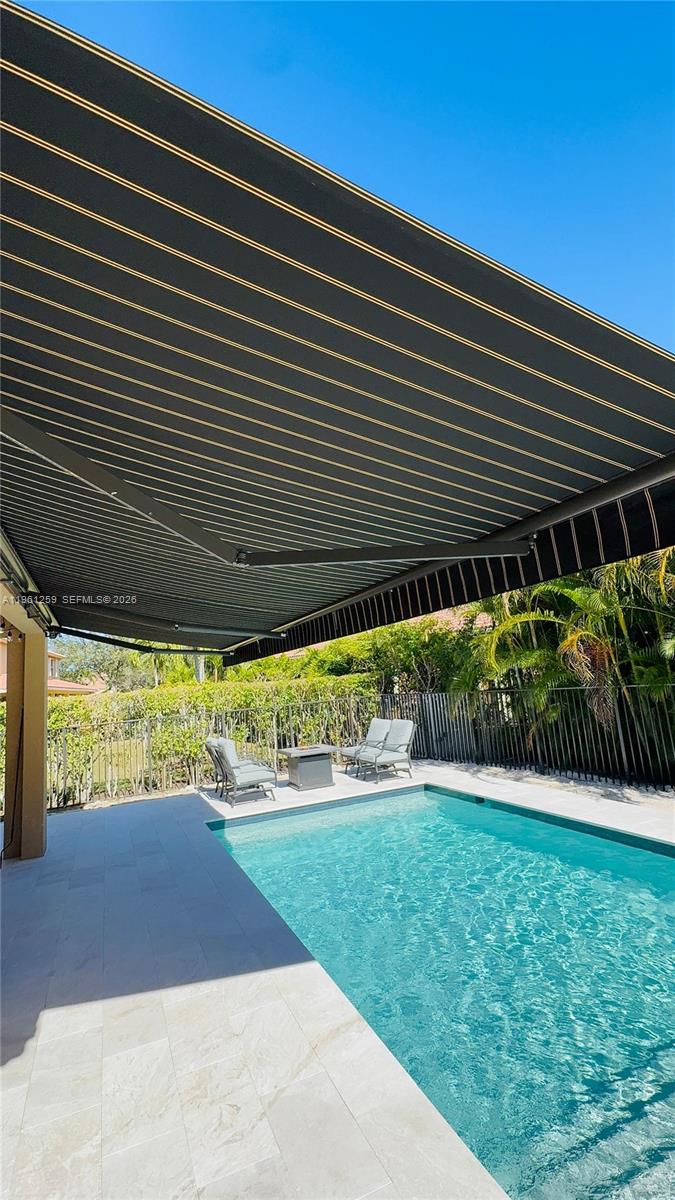 ISLES AT WESTON - Residential