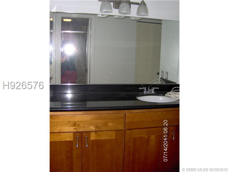 LA MER ESTATES SOUTH COND - Residential Lease