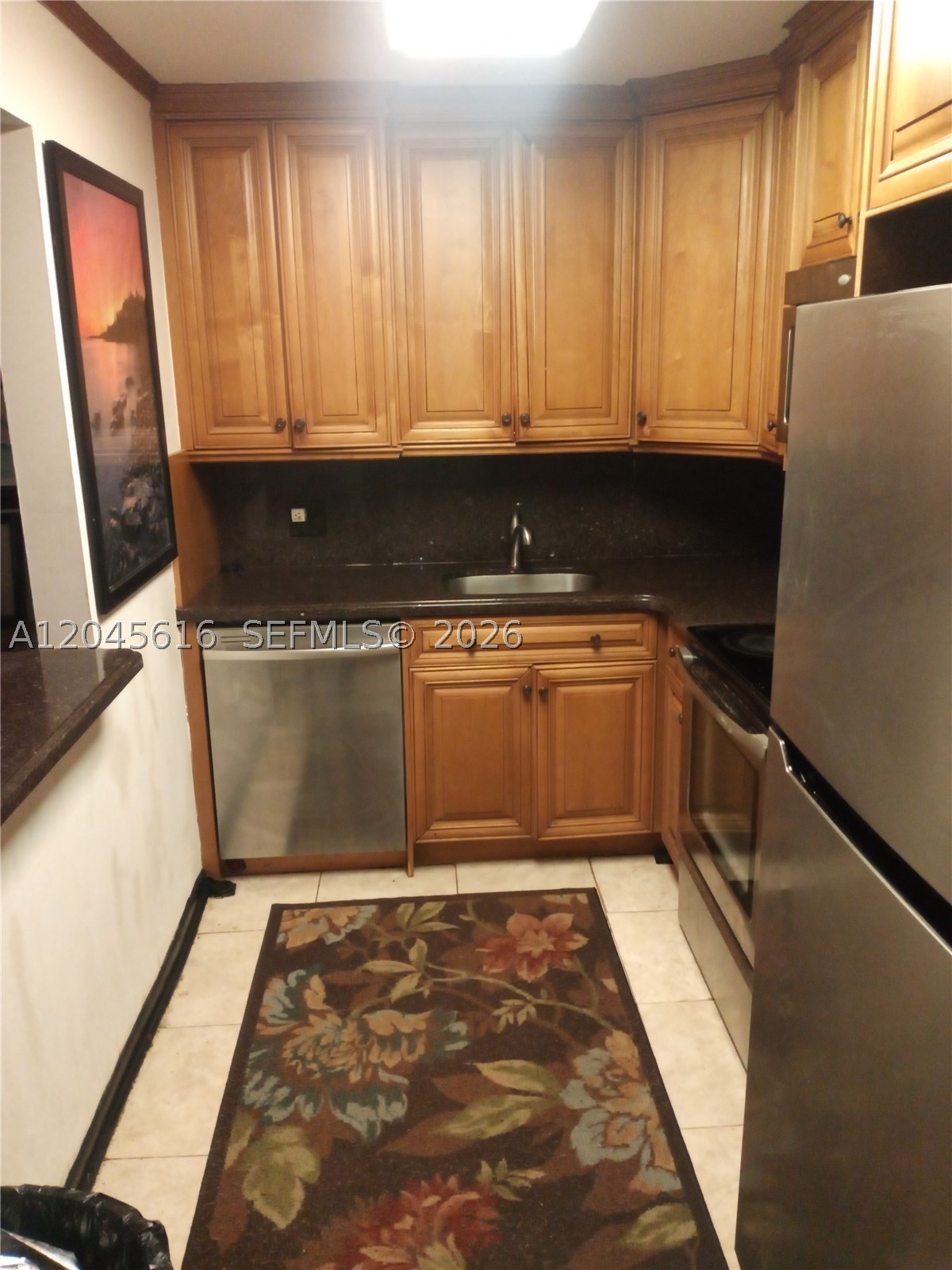 INVERWOOD CONDO - Residential