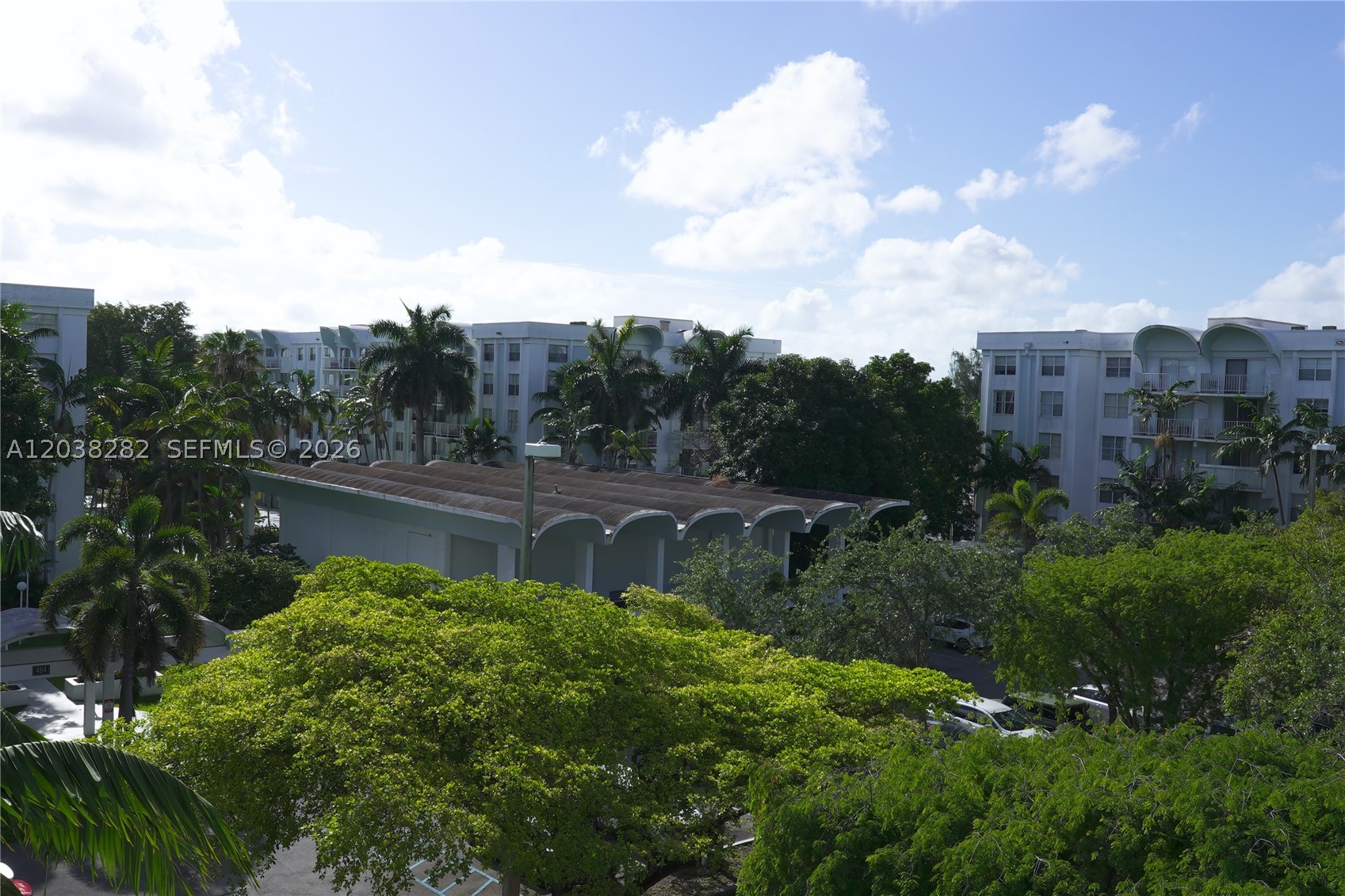 MONTECARLO CONDO - Residential Lease