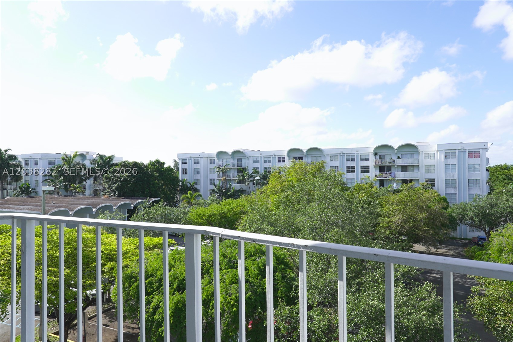 MONTECARLO CONDO - Residential Lease